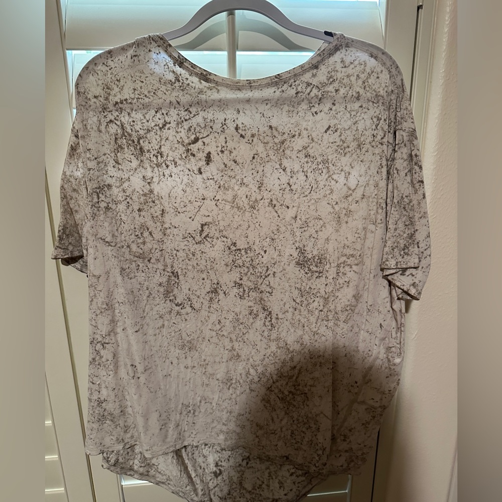 Lululemon Back in Action Short Sleeve Sz 12